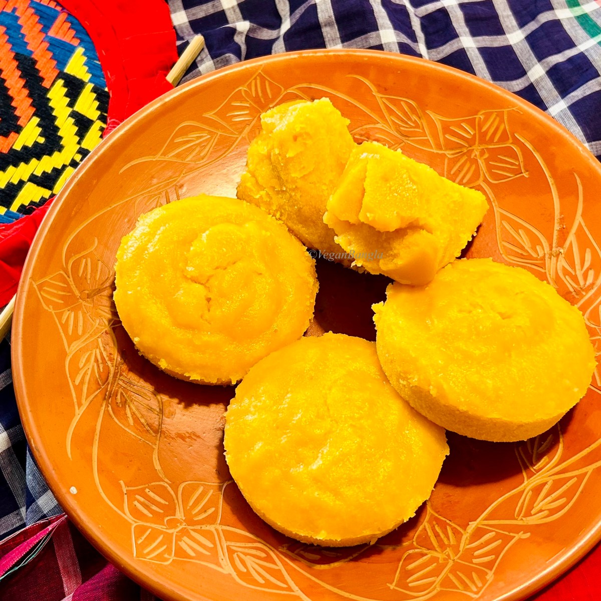 Asian Palm Cake – Taal er Bhapa Pitha (তালের ভাপা&nbsp;পিঠা)